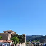 Centrico En El Casco Antiguo De * Potes