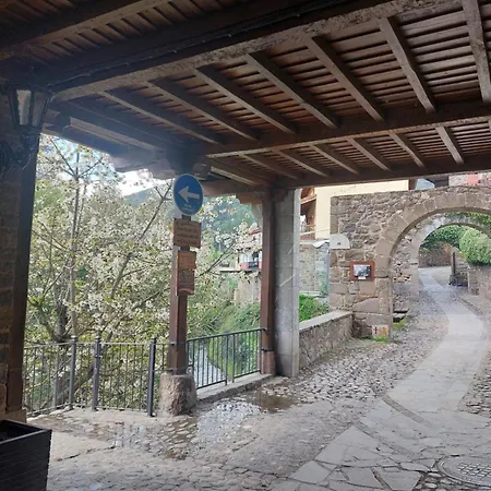 Centrico En El Casco Antiguo De Daire Potes