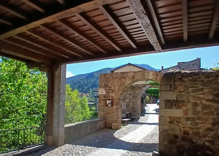 Céntrico En El Casco Antiguo De Appartement Potes