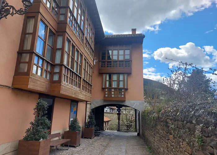 Centrico En El Casco Antiguo De *